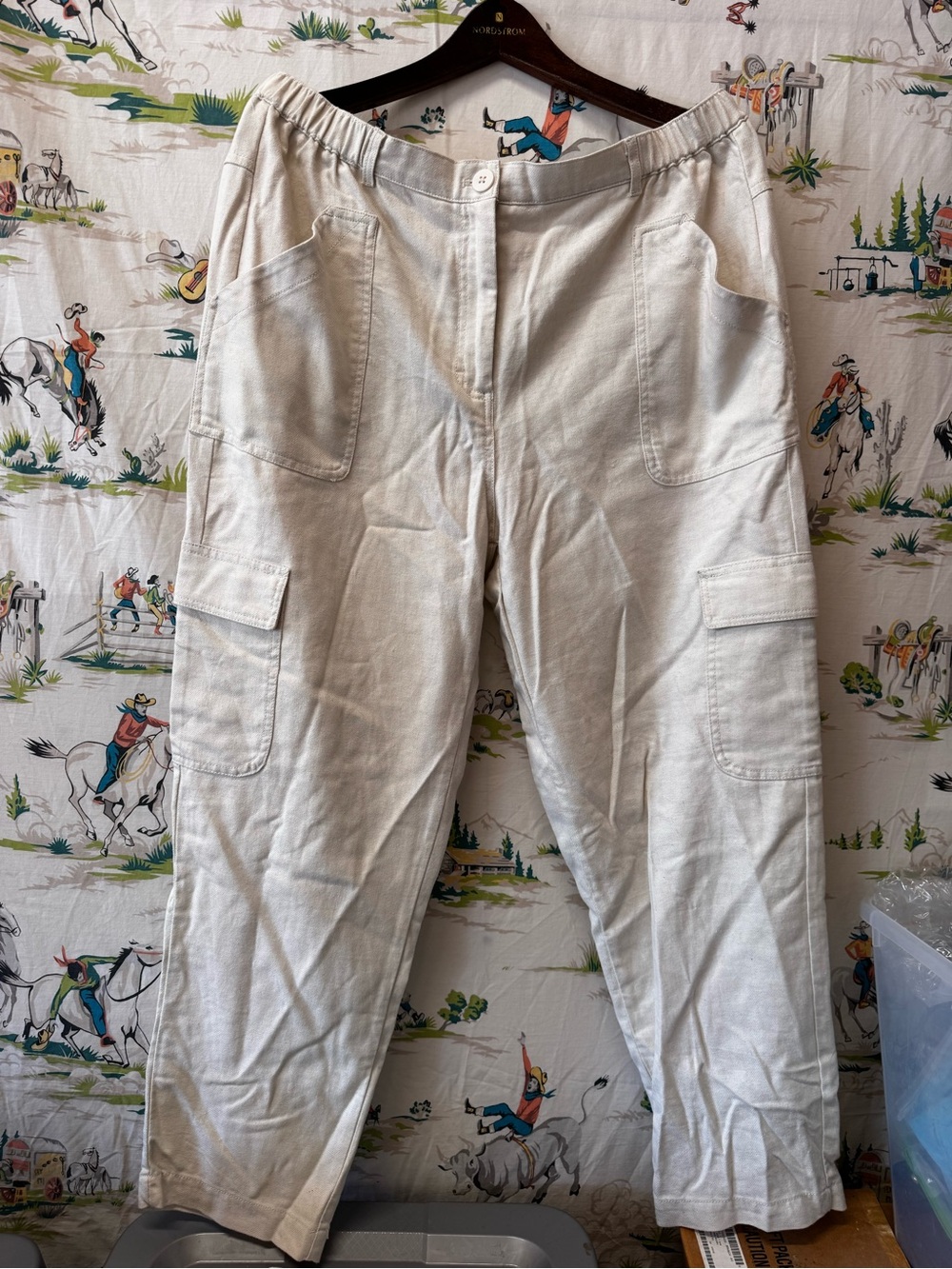 Max Studio Light Cream UtilityPants with Pockets size XL
